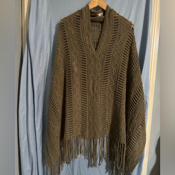 Urban Mangoz small poncho - Picture 1 of 4